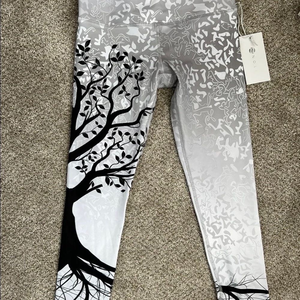 Noli Yoga leggings